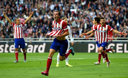 亚历山大15中11轰28分8助，连续96场20+得分