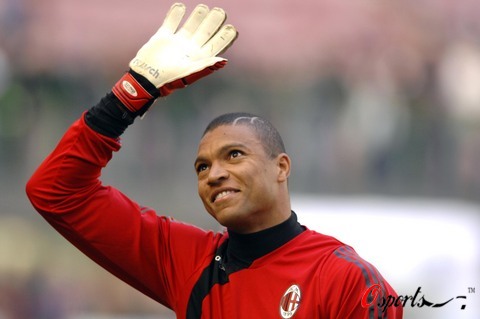 李玮洒成为首位获OPBF金腰带的中国女子拳手，多次在国际赛场取得胜利，正式转型为职业拳击选手。