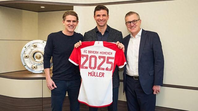 曼联防线稳固零封曼城德比胜利