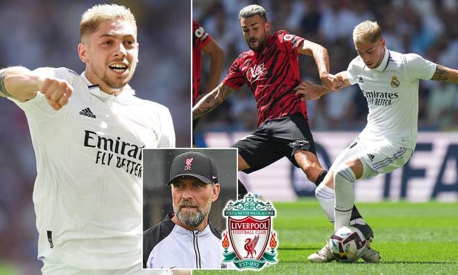 小波特连续三场比赛砍下30+&命中5个三分，篮网队史首人