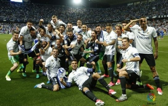 英超半场：米伦科维奇乌龙巴里破门，埃弗顿2-0诺丁汉森林