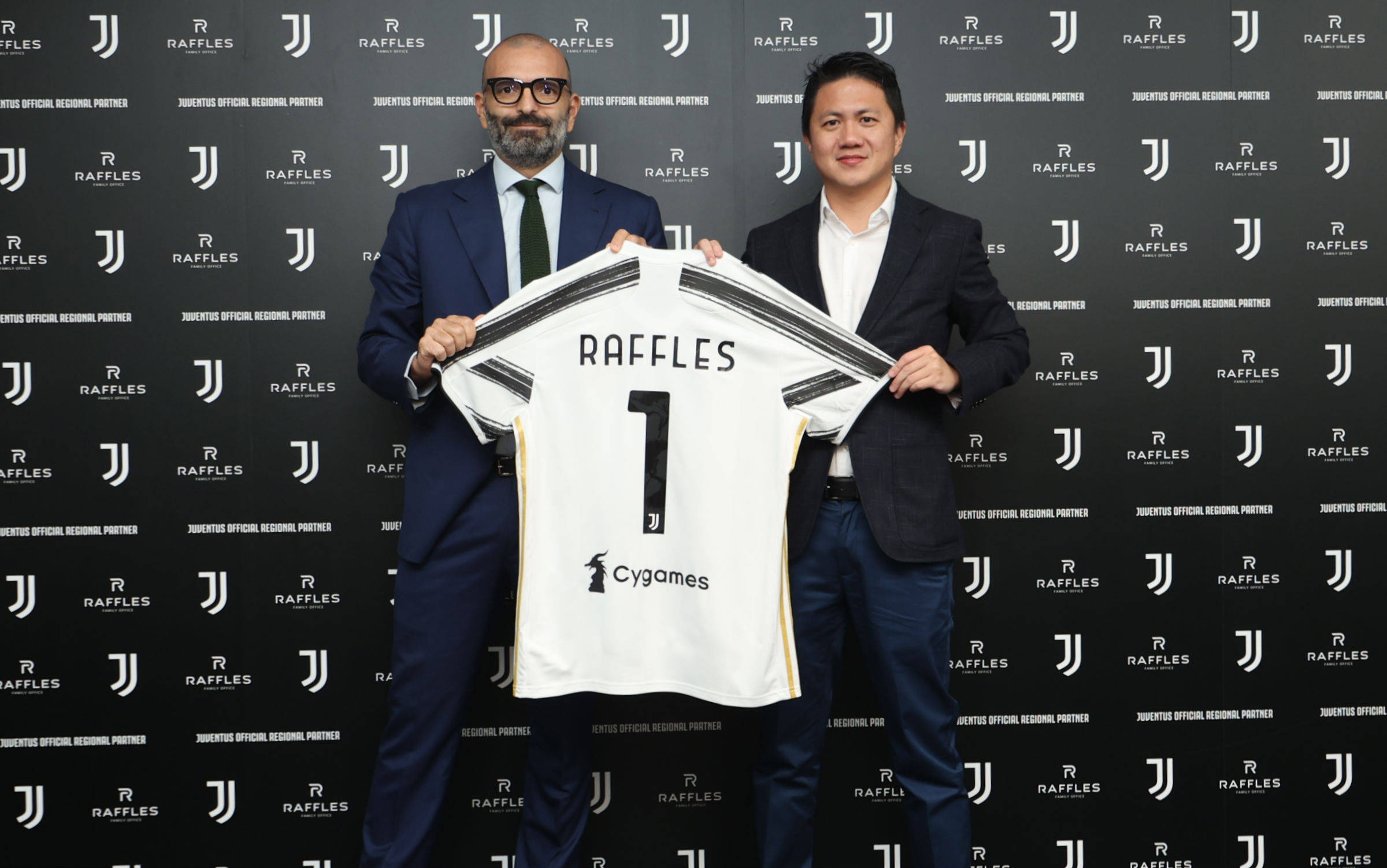 欧塞尔主席周云杰：我想把欧塞尔打造成中国足球出海的桥头堡