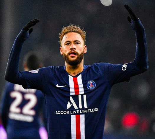 伊劳拉：对切尔西能拿到1分十分不易，我们的防守明显提升