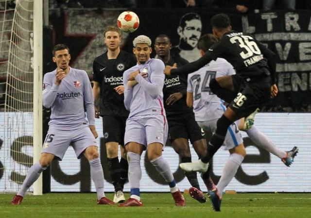 侯森：真不想看到一次次从门里捡球了；我们离不了球迷的支持