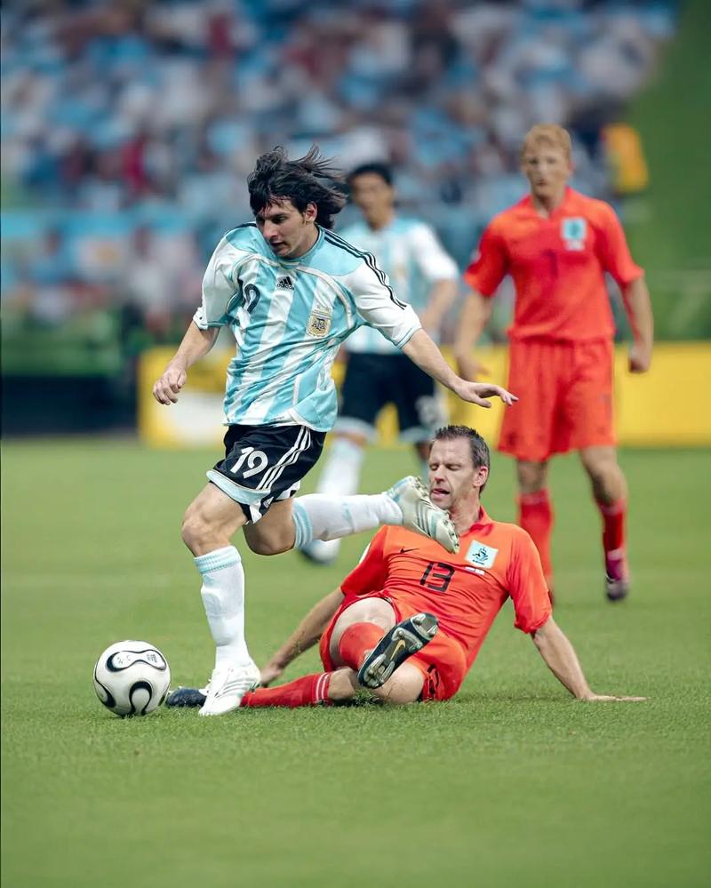 官方：葡萄牙裁判皮涅罗将执法欧冠曼城vs勒沃库森