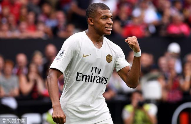 步行者和公牛均陷入困境，争夺季后赛资格，形势严峻。