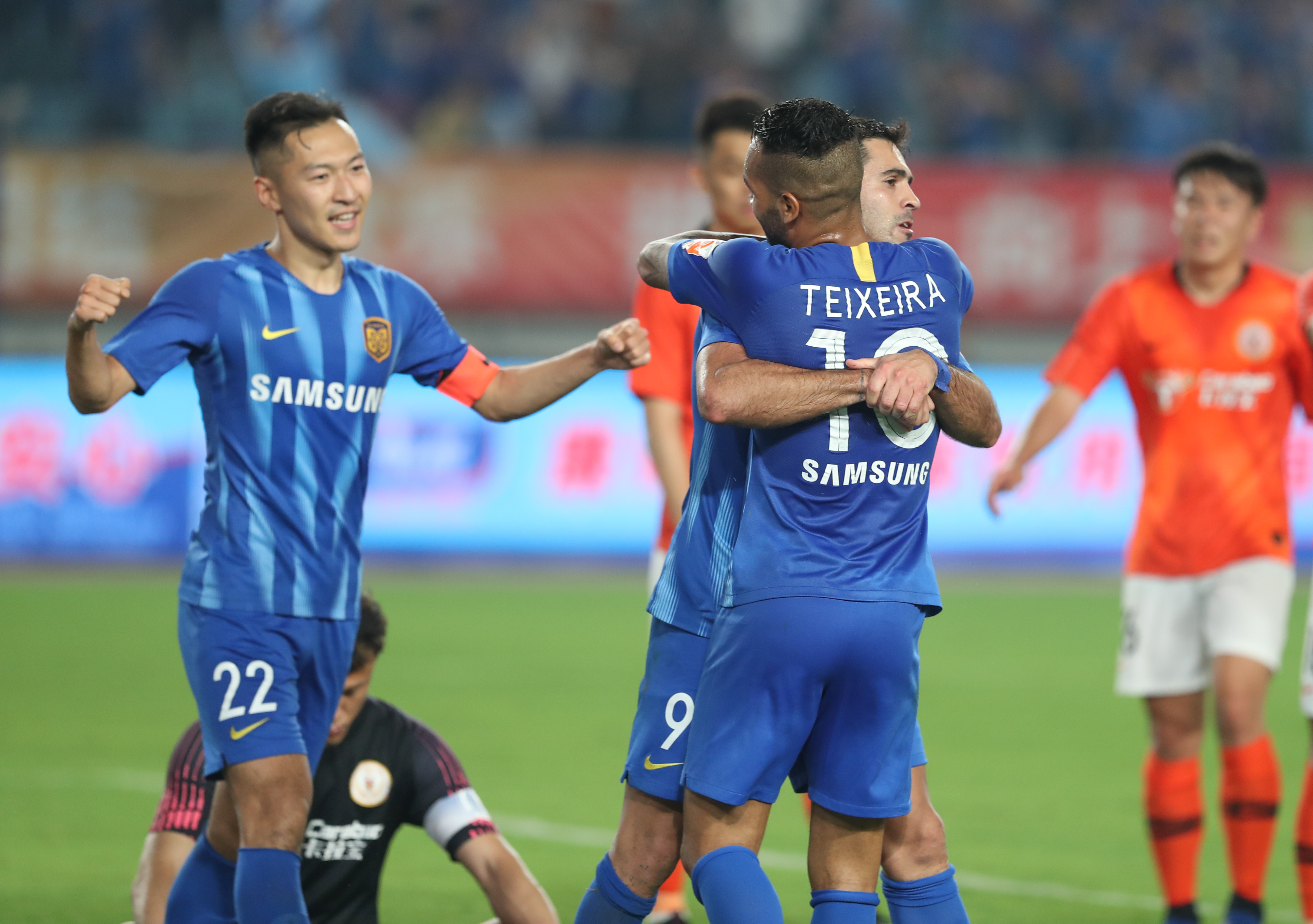 对亚马尔的建议？费兰-托雷斯：理疗和健身房，就这么简单