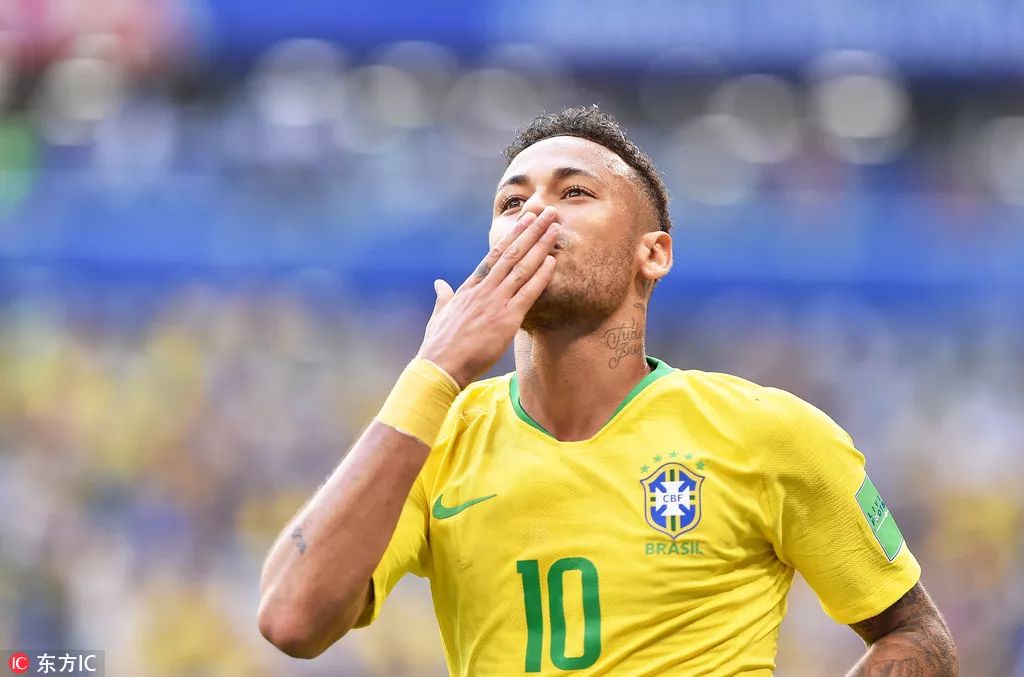 记者：若森林对安德森要价一直很高，曼城会选择埃德松